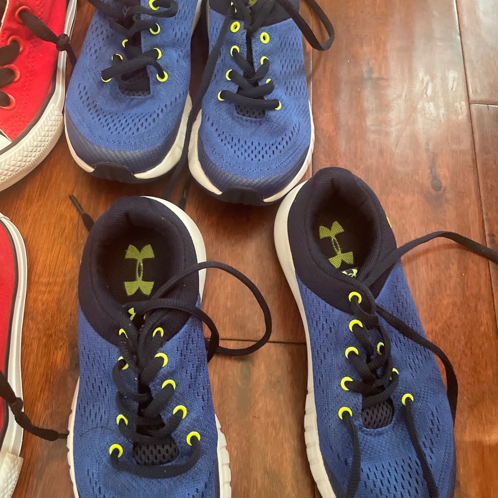 Kids shoes